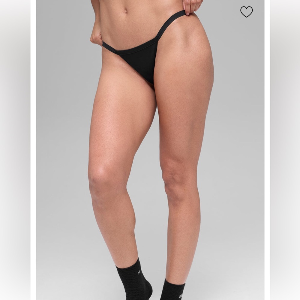 ALO Airbrush Invisible String Thong- Black New In Box